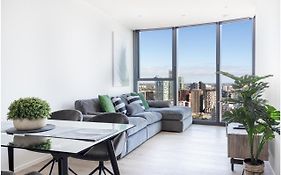 3Br 2Bath, Southbank, Stylish, Sea View